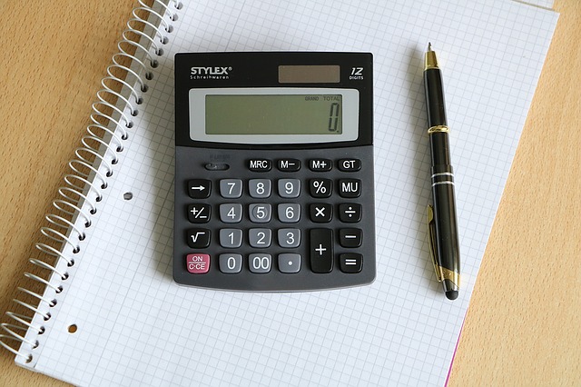 Calculadora y papel